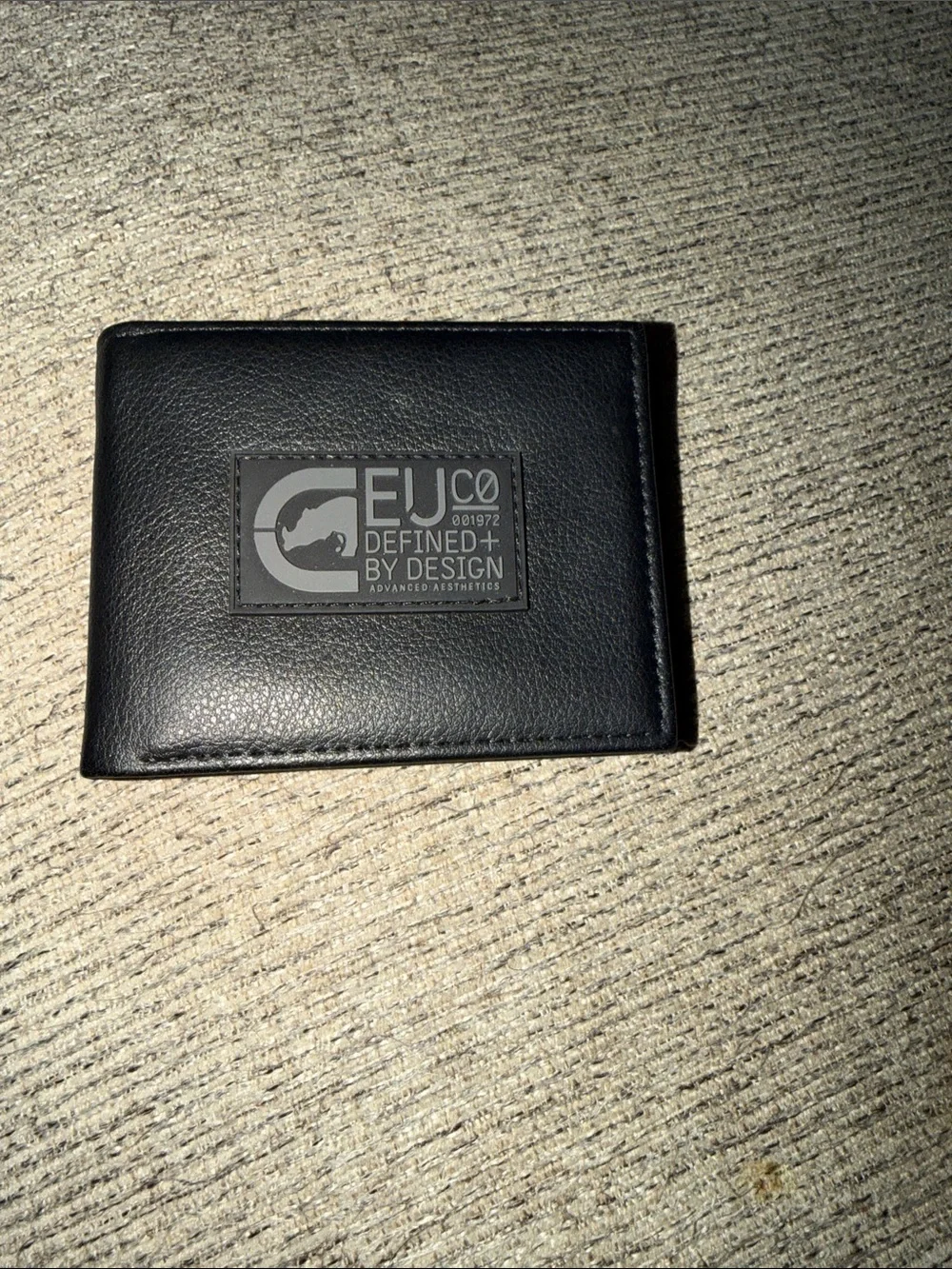Men’s leather Ecko bifold wallet